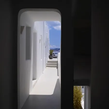 Nimbus Mykonos アギオス・ステファノス