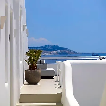 Nimbus Mykonos 4*