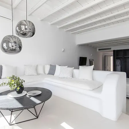 Nimbus Mykonos 4*