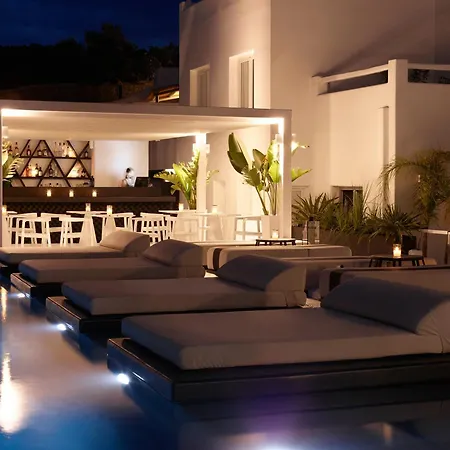 نيمبوس ميكونوس