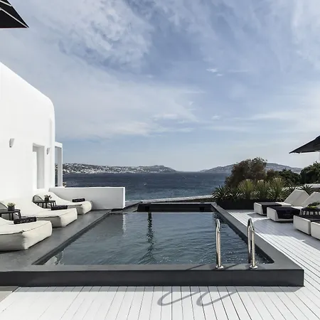 نيمبوس ميكونوس 4*