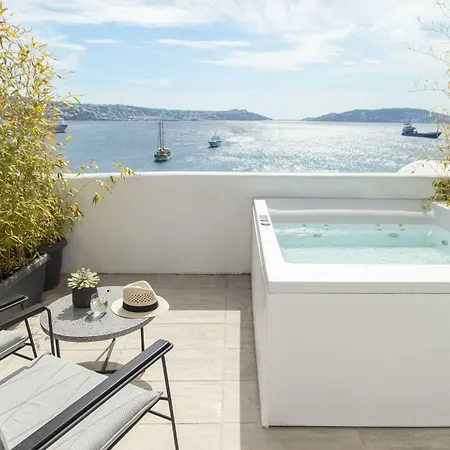 نيمبوس ميكونوس 4*