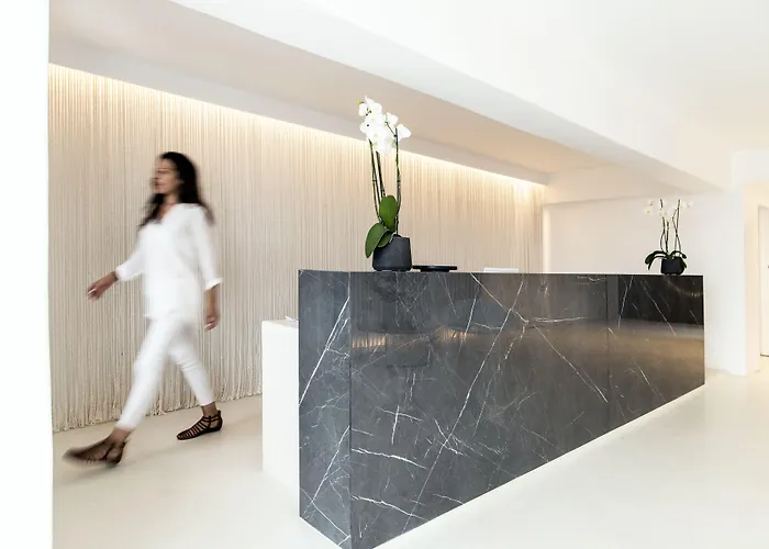 نيمبوس ميكونوس