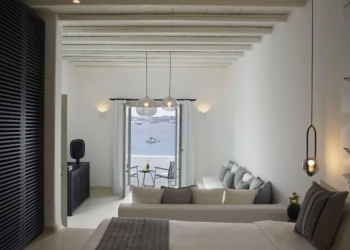 نيمبوس ميكونوس 4*