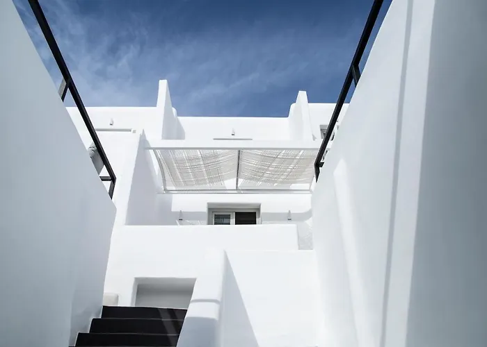 نيمبوس ميكونوس 4*